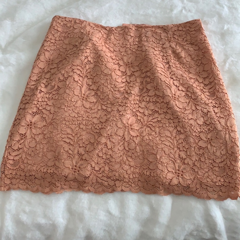 H&M Peach lace skirt Size 12